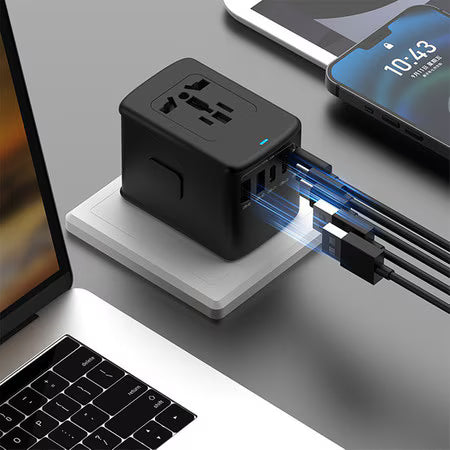 Universal International Travel Charger 2 USB-A & 3 Type C Ports 5.8A Output