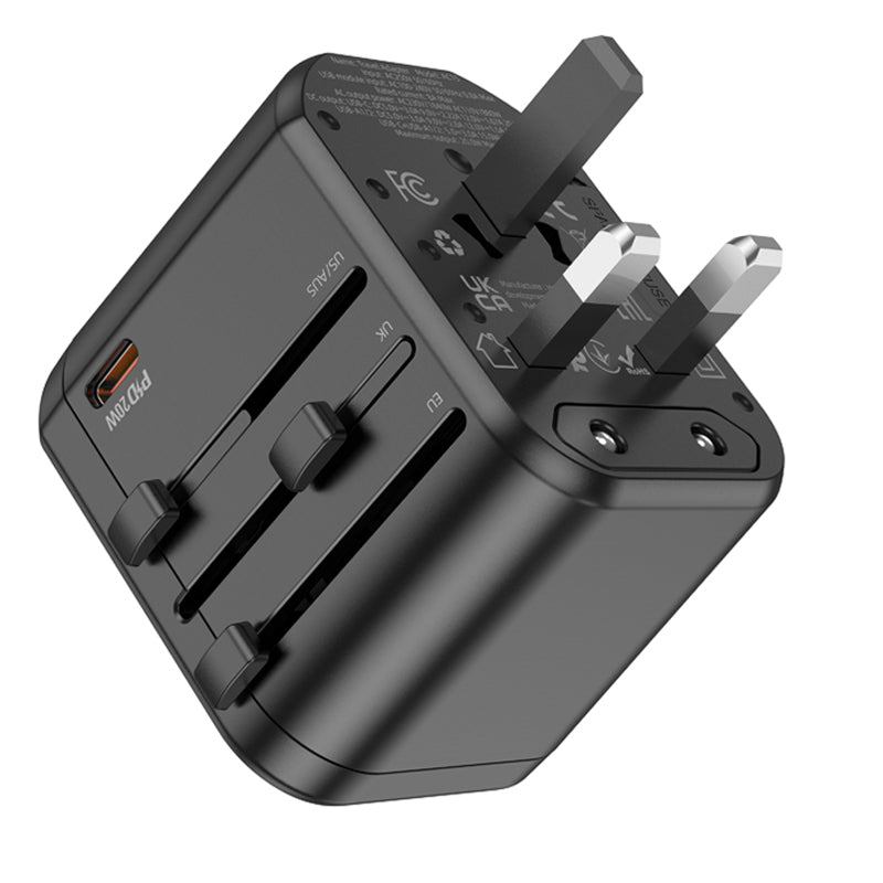 Universal International Travel Charger 2 USB & 1 Type C Ports 15WATT